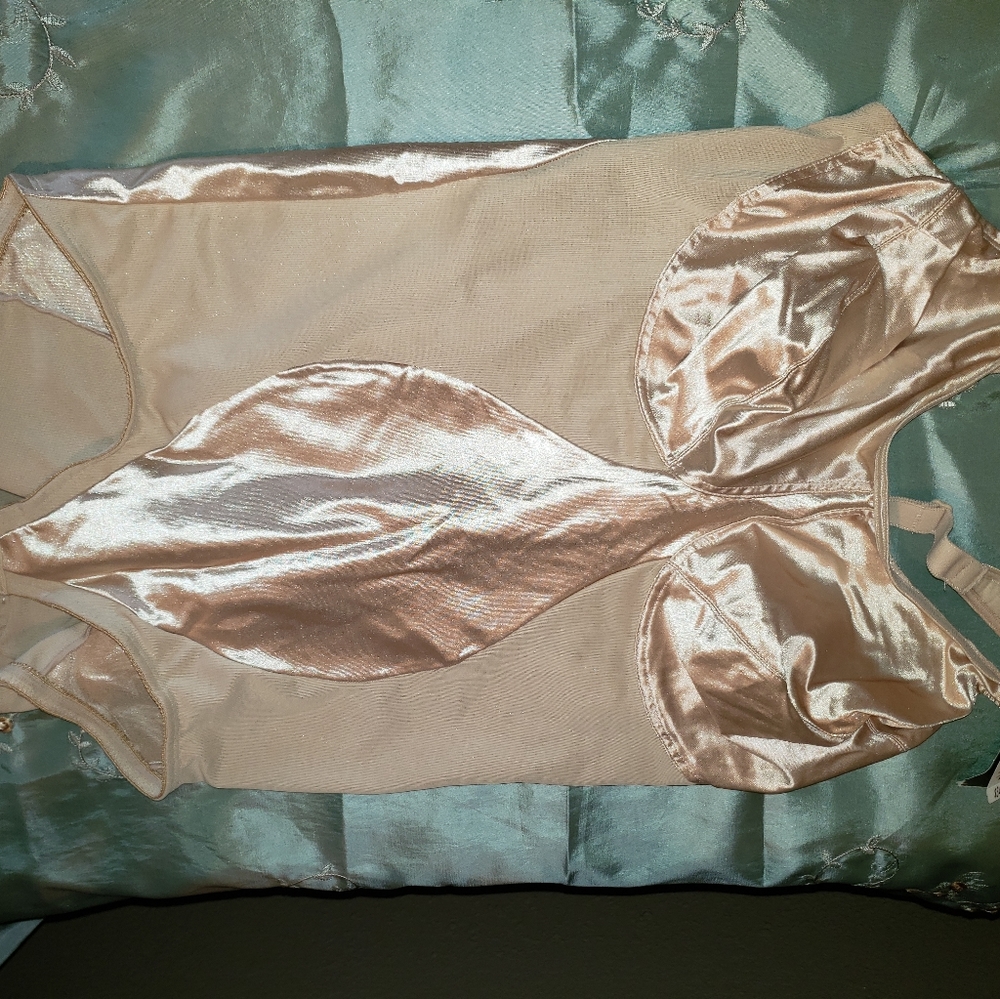 Catherine's one piece body shaper, girdle 44DD